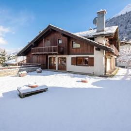 Family Apartment Steps From Ski Lifts - Happy Rentals