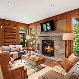 Rustic Retreat-3BR Chalet-Fireplace-8 guest