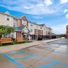 Sonesta Simply Suites Detroit Novi, готель у місті Новай