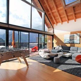 Chalet contemporain avec jacuzzi - 12 pers.