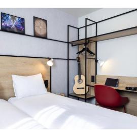 ibis Chartres Ouest Luce