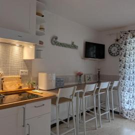 Les Hiboux Piscine Calme Nature, hotel a Quissac