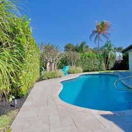 The Palm House with Heated Pool & Fire Pit
