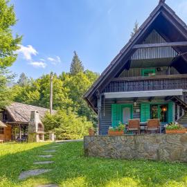 Fani's Riverside Home with Sauna & Beach - Happy Rentals