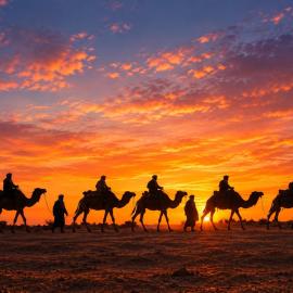 Merzouga Desert Crown, ξενοδοχείο σε Adrouine