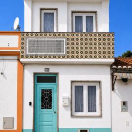 Natalie's tiny house- 6 minutes from the beach!, hotel i Odeceixe