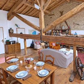 En Pascot - Grand gîte 190 m2, billard et belles retrouvailles