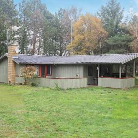 6 person holiday home in Rødby