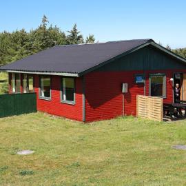6 person holiday home in Løkken