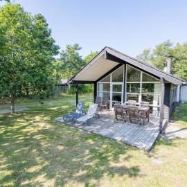 6 person holiday home in Nørre Nebel