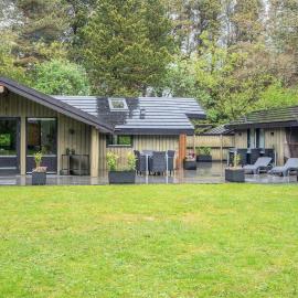 6 person holiday home in Nørre Nebel