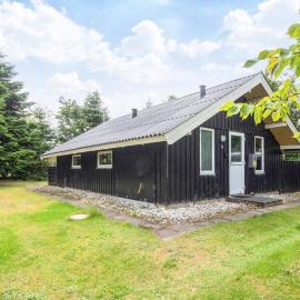4 person holiday home in Skjern, хотел в Skjern