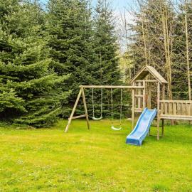 8 person holiday home in Sydals