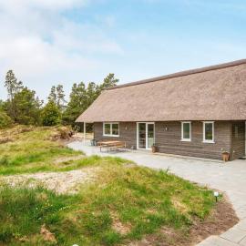 5 star holiday home in Rømø, hotel a Toftum