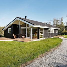 8 person holiday home in Vestervig-By Traum