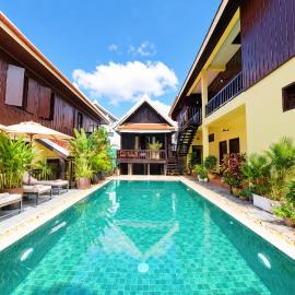 Bualuang Hotel