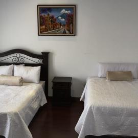 Hotel Fontana Di Fiori: Antigua Guatemala şehrinde bir otel