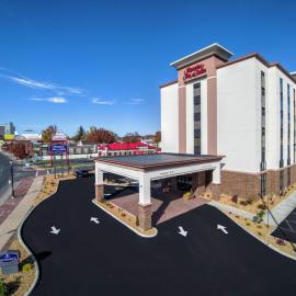 Hampton Inn & Suites Springfield Downtown, ξενοδοχείο σε Springfield