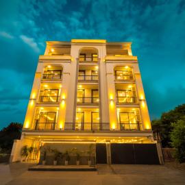 Tripli Gurugram Sec 39 - Near Medanta