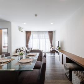 HUGE Luxury Condo Center of BKK! 5 mins BTS Asok!