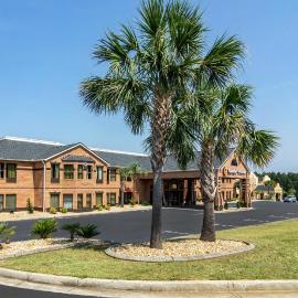 Comfort Inn & Suites Perry National Fairgrounds Area, hotel u gradu 'Perry'