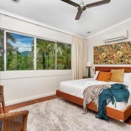 Vista Hillview Family Villa
