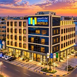 Ewaa Express Hotel - Yanbu Alamarah – hotel w mieście Janbu