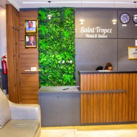 Saint Tropez Hotel & Suites