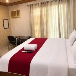 Govind Residency Near India Expo Mart Greater Noida, hotel i Greater Noida