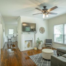 Southside Home- Trendy & Comfortable
