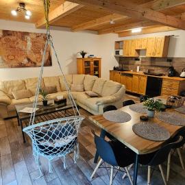 Apartmány Lesní klid, hotel v Jeseníku