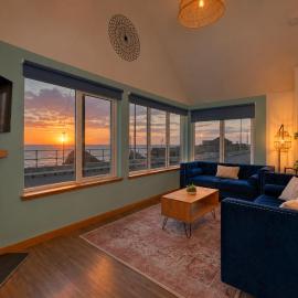 Cliff Top Cottage with Sea Views