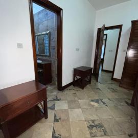 Home away from Home: Namulanda şehrinde bir otel