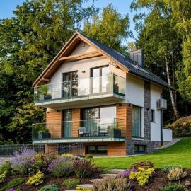 LUXURY OAK VILLAS、ビェルスコ・ビャワのホテル