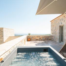 Armantanis Luxury Suites