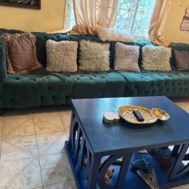 Keishas Luxury Stays ENTIRE HOME, готель у місті Albert Arms