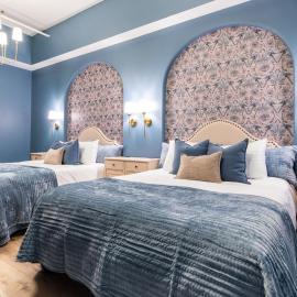 Hollyhock Suite 506