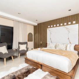 Serena Inn - Room 303 in Plattekloof