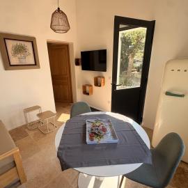 Le Cabanon