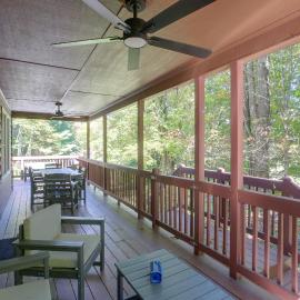 ‘Raley's Retreat’ w/ Hot Tub: 2 Mi to Dtwn Boone!, hotel v destinácii Boone
