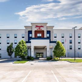 Hampton Inn Omaha/West Dodge Road, Old Mill