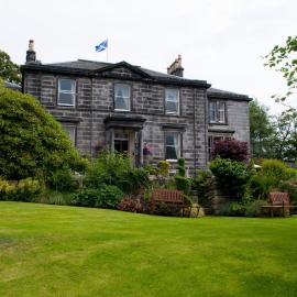 Garvock House Hotel, khách sạn ở Dunfermline