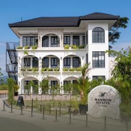 Casa Trasera Mansion Estates