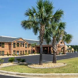Comfort Inn & Suites Perry National Fairgrounds Area, ξενοδοχείο σε Perry