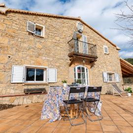 Finca El Raco- Casa Rural: Querol'da bir otel