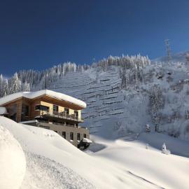 Viesnīca Mondschein Chalet Ski-In Ski-Out pilsētā Štubena Arlbergā