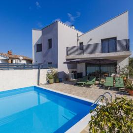Holiday Home Villa Leonardo by Interhome
