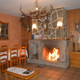 Hostal Revinuesa, hotel di Vinuesa