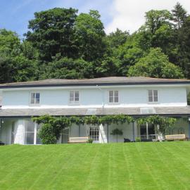Plas Tan-Yr-Allt Historic Country House B&B, hotel in Porthmadog