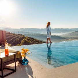 Villa with Private Pool & Lake View near Motovun, Casa Mille Olivi Heritage